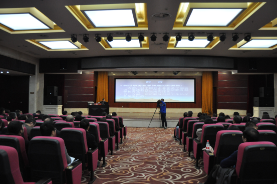 南昌城投集团举行“两学一做”暨党风廉政教育大型党课_尊时凯龙