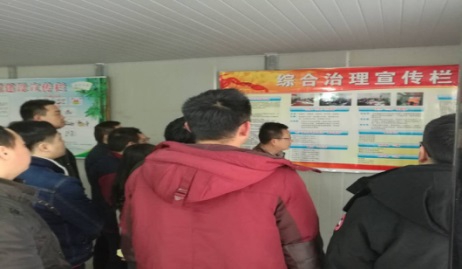 多行动开展综治宣传月活动_尊时凯龙