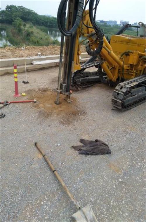 掌握晴天，，，再掀施工热潮_尊时凯龙