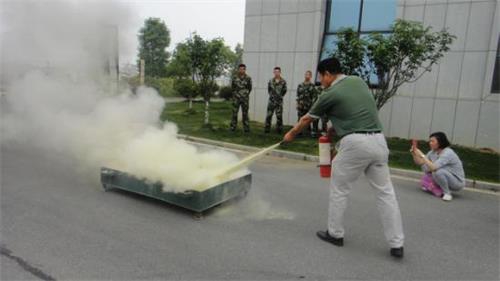 别开生面的“党员活动日”_尊时凯龙