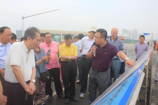 南昌市人大老干部视察南昌沿江南快速路建设效果_尊时凯龙