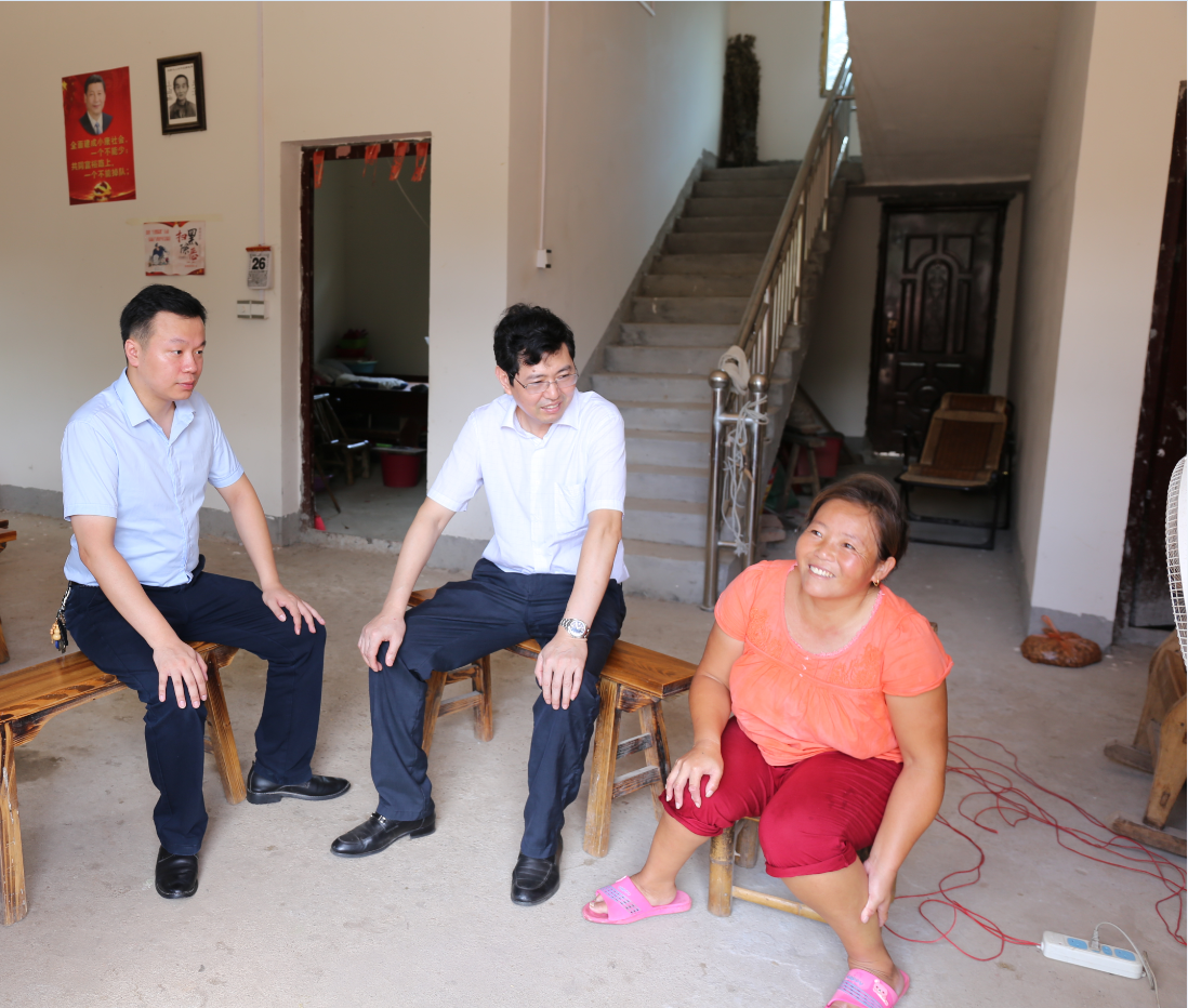 切记初心使命  清廉扶贫领域_尊时凯龙